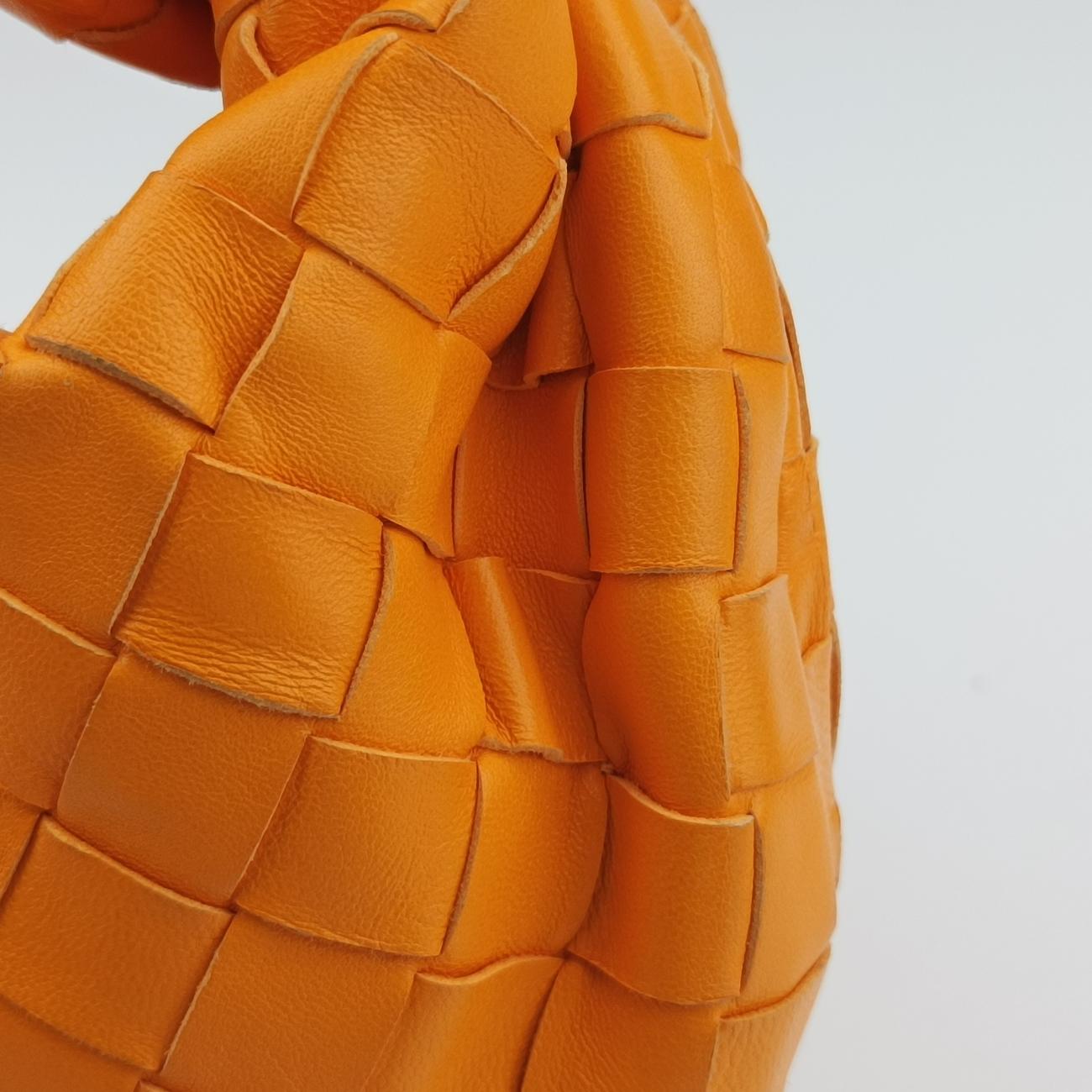 The Jodie Orange lambskin B09953209U