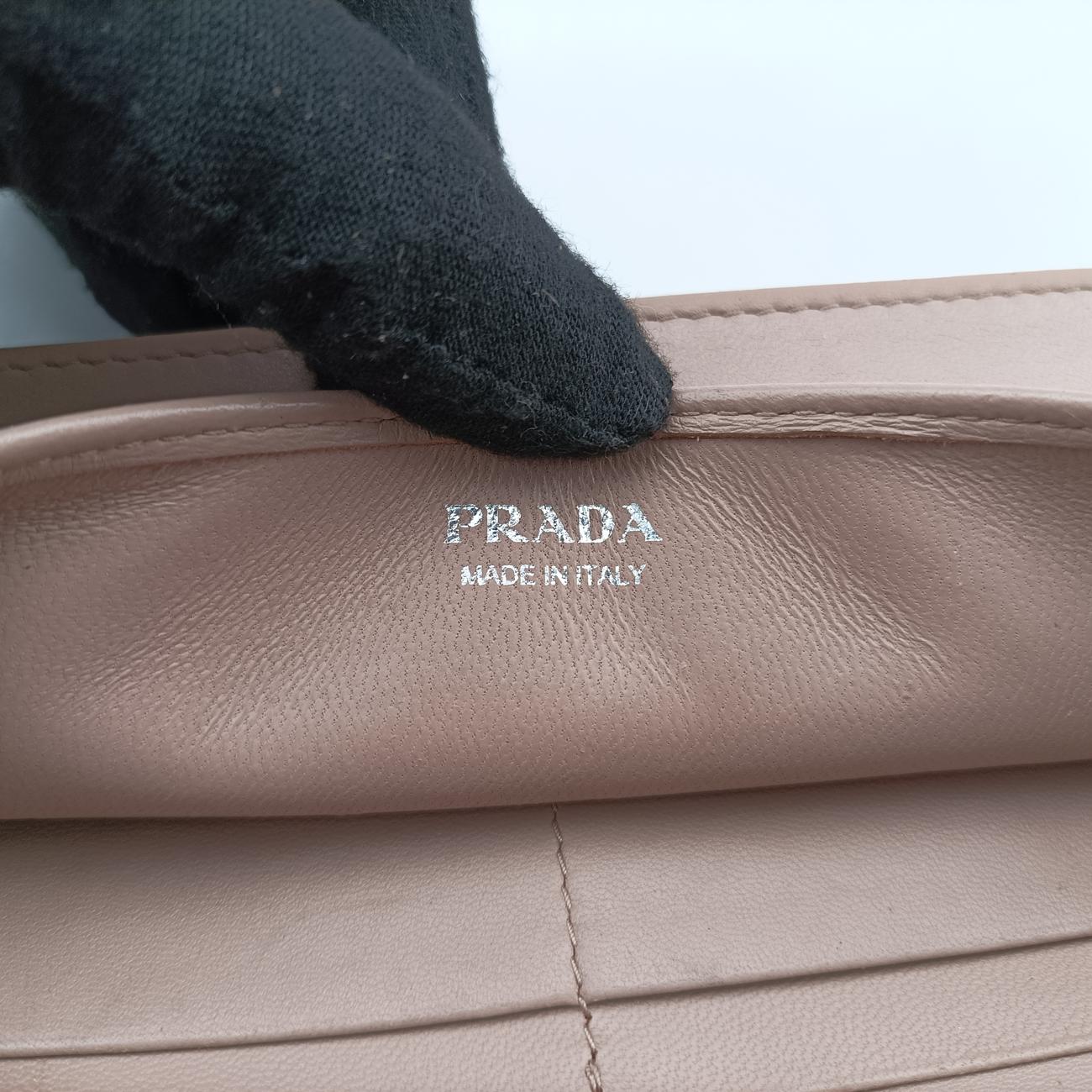 Diagramme Pink leather 107 A