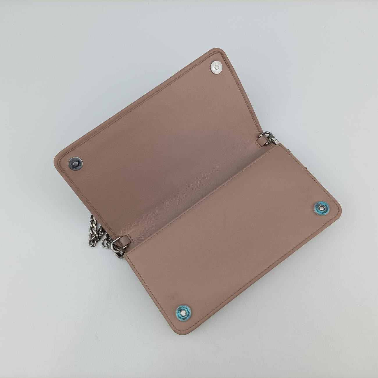 Diagramme Pink leather 107 A