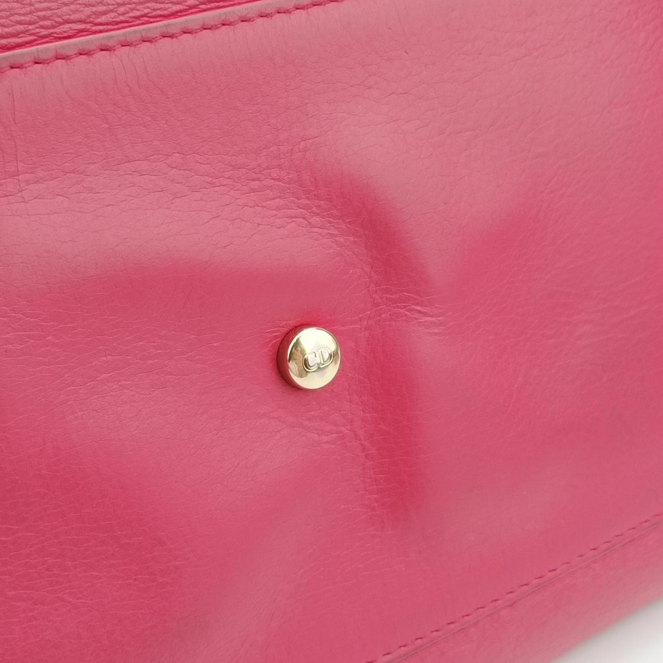 Graville Red Leather 17-BO-0123