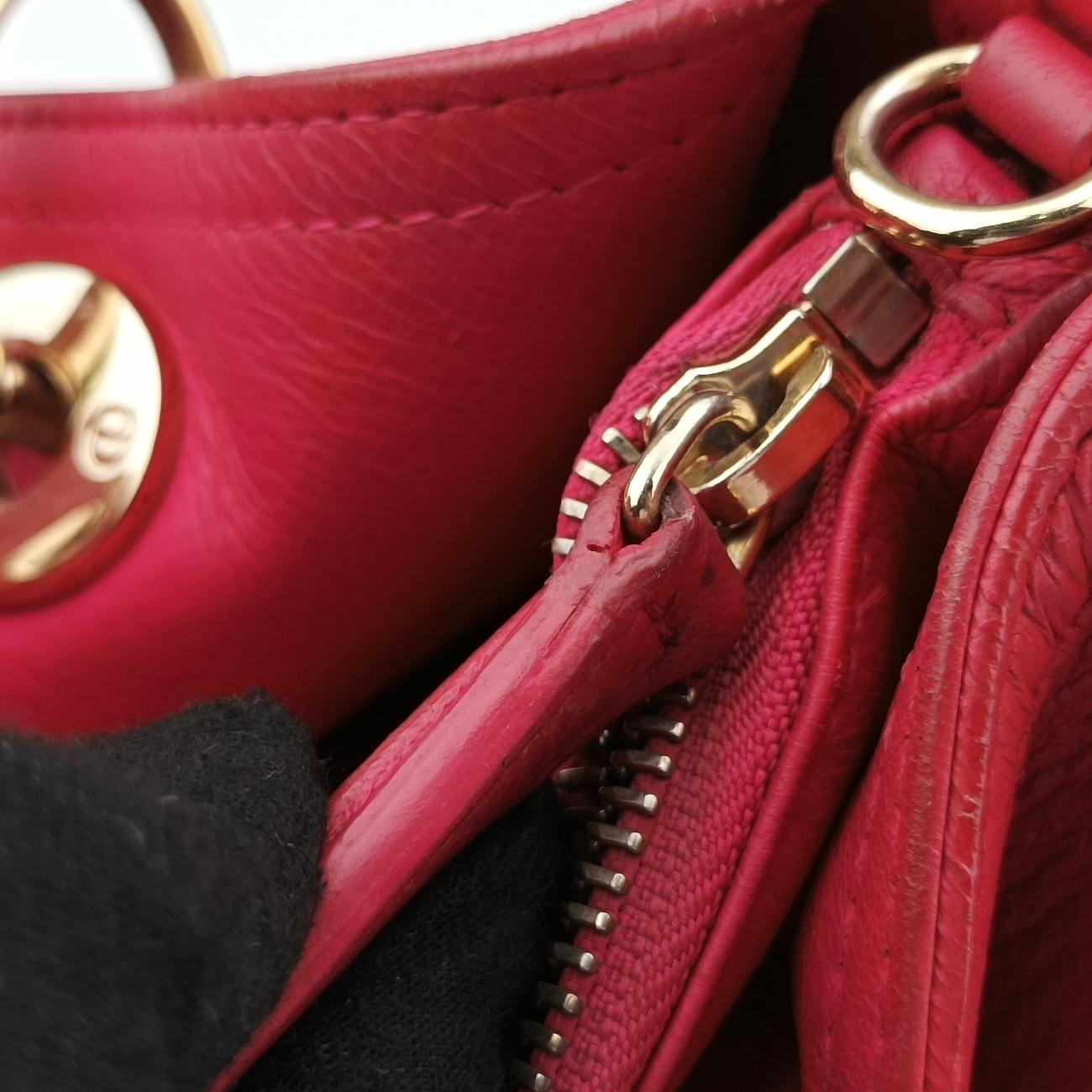 Graville Red Leather 17-BO-0123