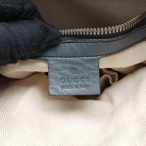Interlocking G Logo Soho Messenger Grey Leather A016476622
