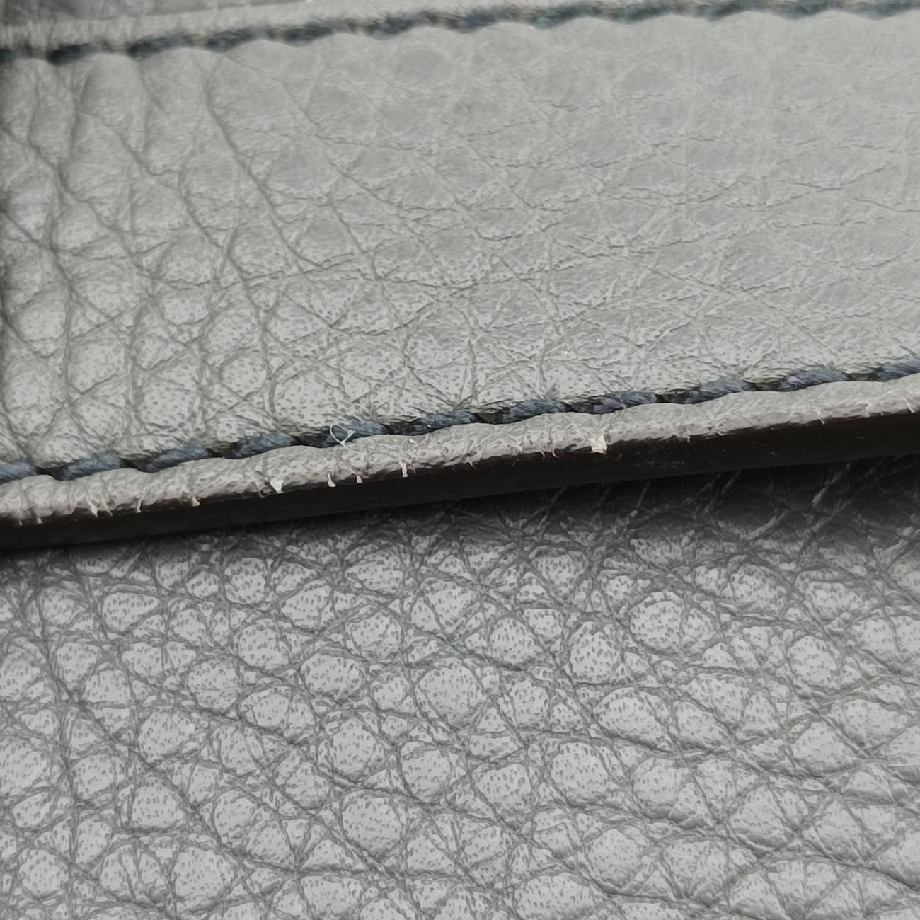 Interlocking G Logo Soho Messenger Grey Leather A016476622
