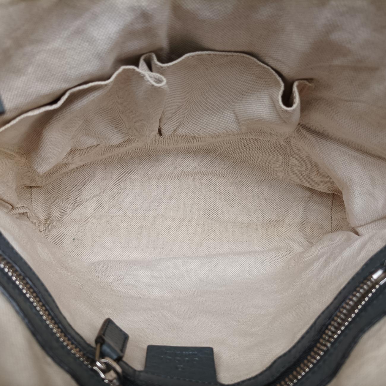 Interlocking G Logo Soho Messenger Grey Leather A016476622