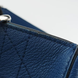 Medium Cannage Grained Blue Leather 01-RU-0166
