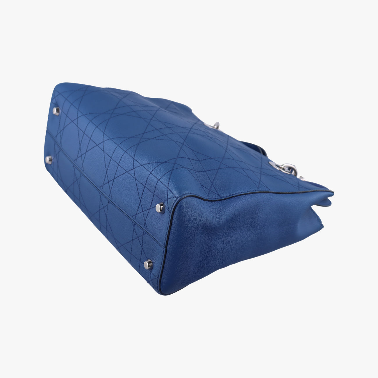 Medium Cannage Grained Blue Leather 01-RU-0166