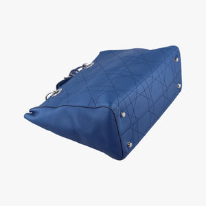 Medium Cannage Grained Blue Leather 01-RU-0166
