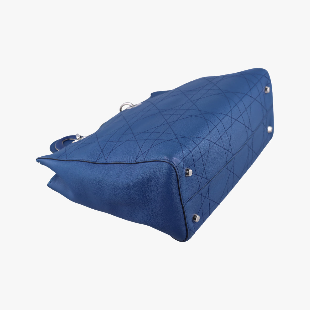 Medium Cannage Grained Blue Leather 01-RU-0166
