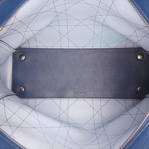 Medium Cannage Grained Blue Leather 01-RU-0166