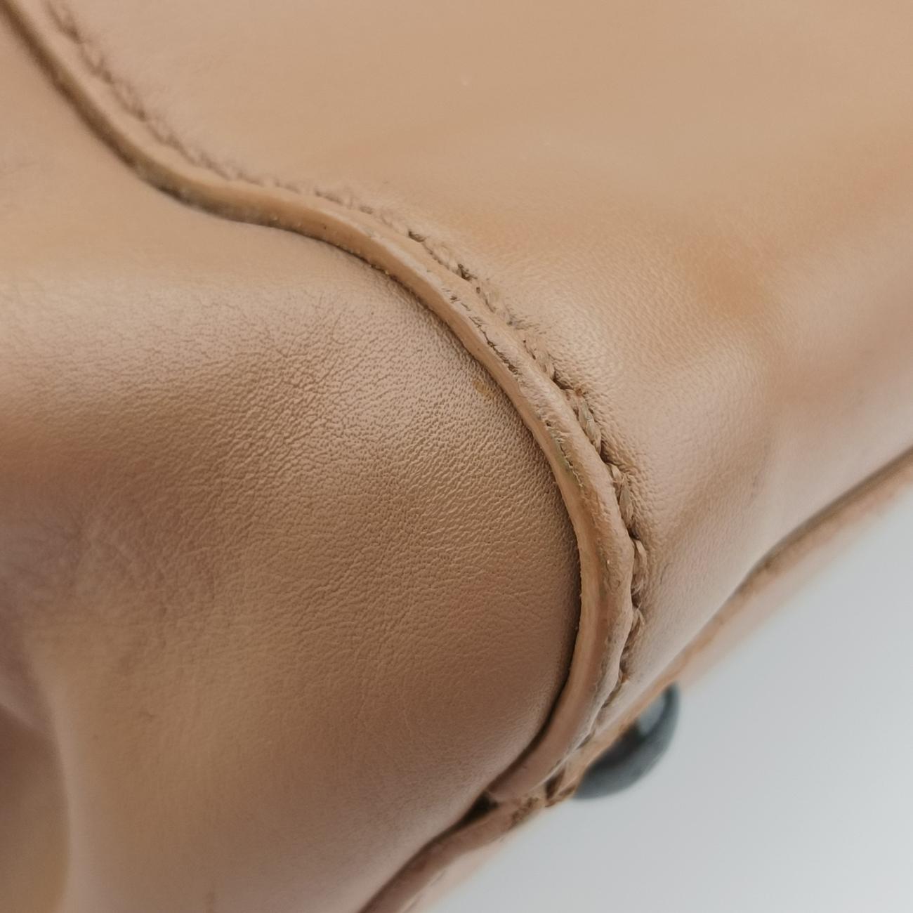 PEEKABOO Beige Leather 8BN226-D74-129.2516