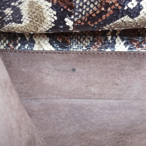 PEEKABOO Beige Leather 8BN226-D74-129.2516