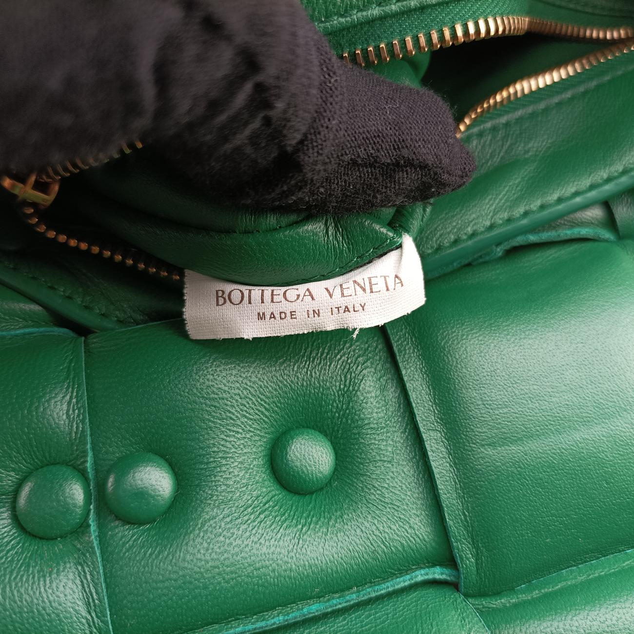 The Chain Cassette Green lambskin B09392158T