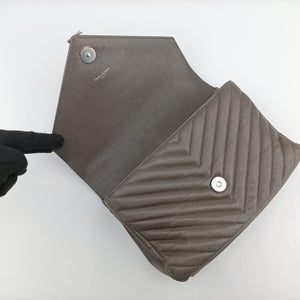 COLLEGE Grey Leather DMR428056.0516