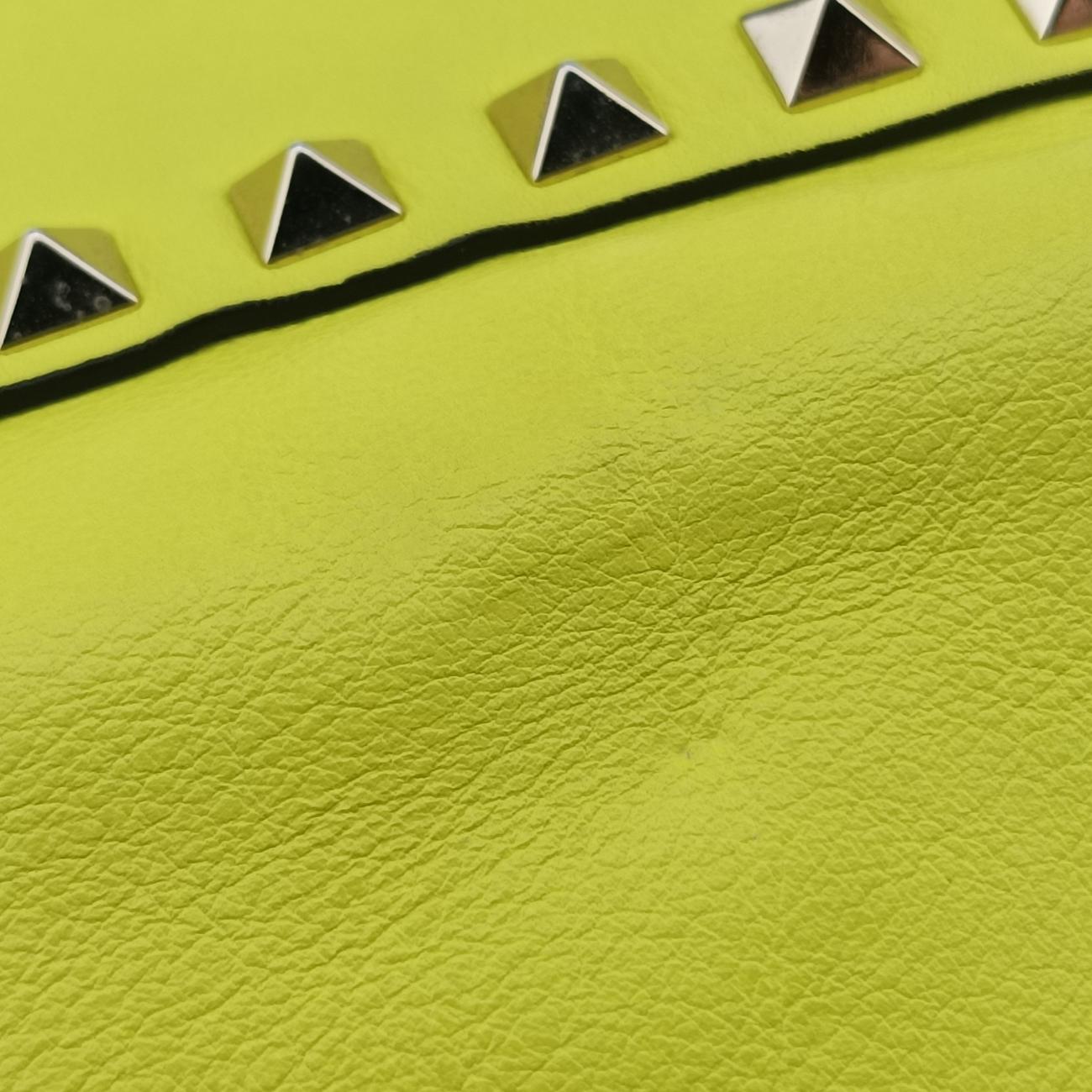 Rockstud Yellow Leather Lot number unknown