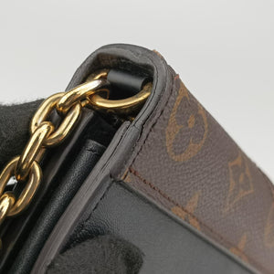 Portefeuille Twist Chain Wallet Black x Brown x White PVC x Leather SP2187