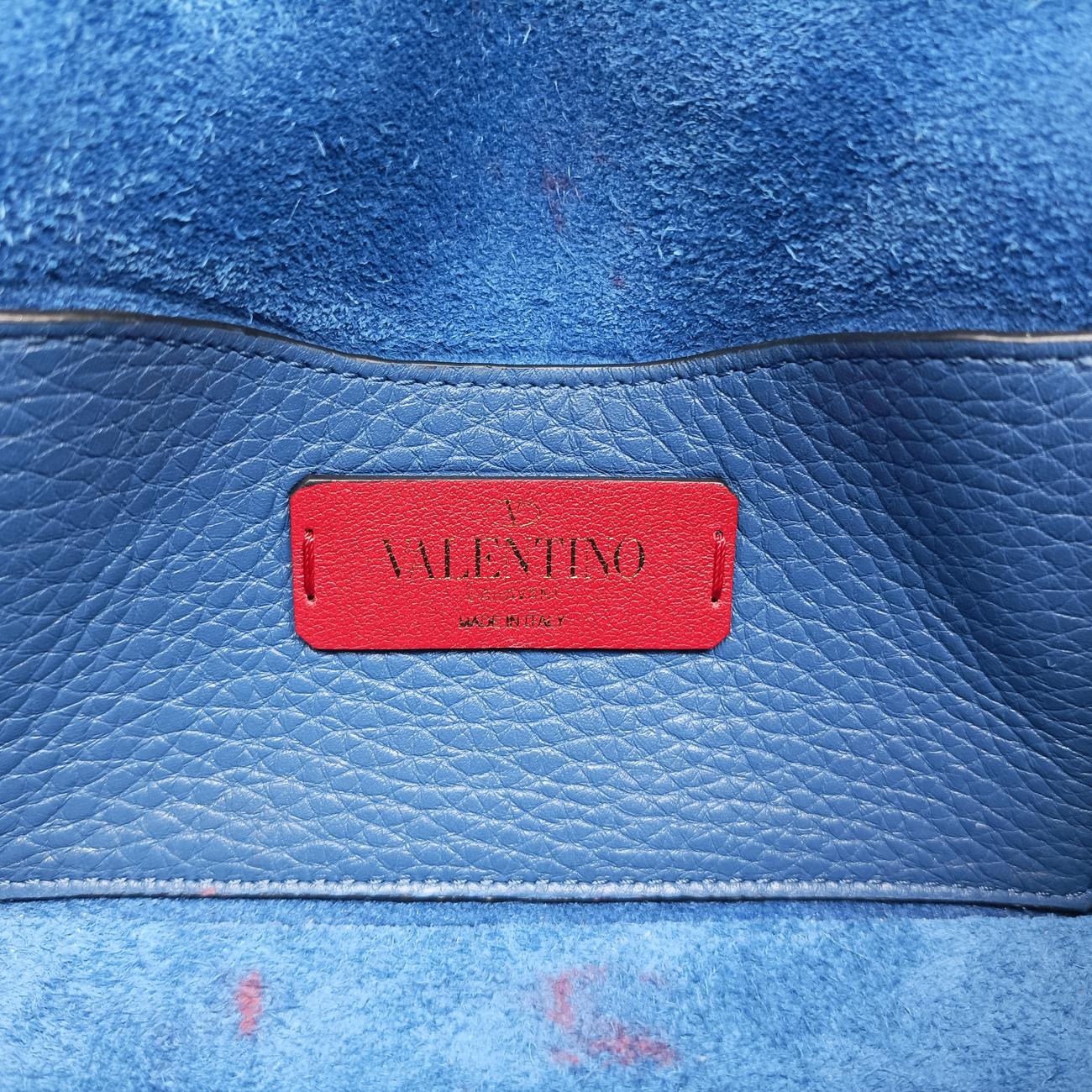 Rockstud Blue Leather