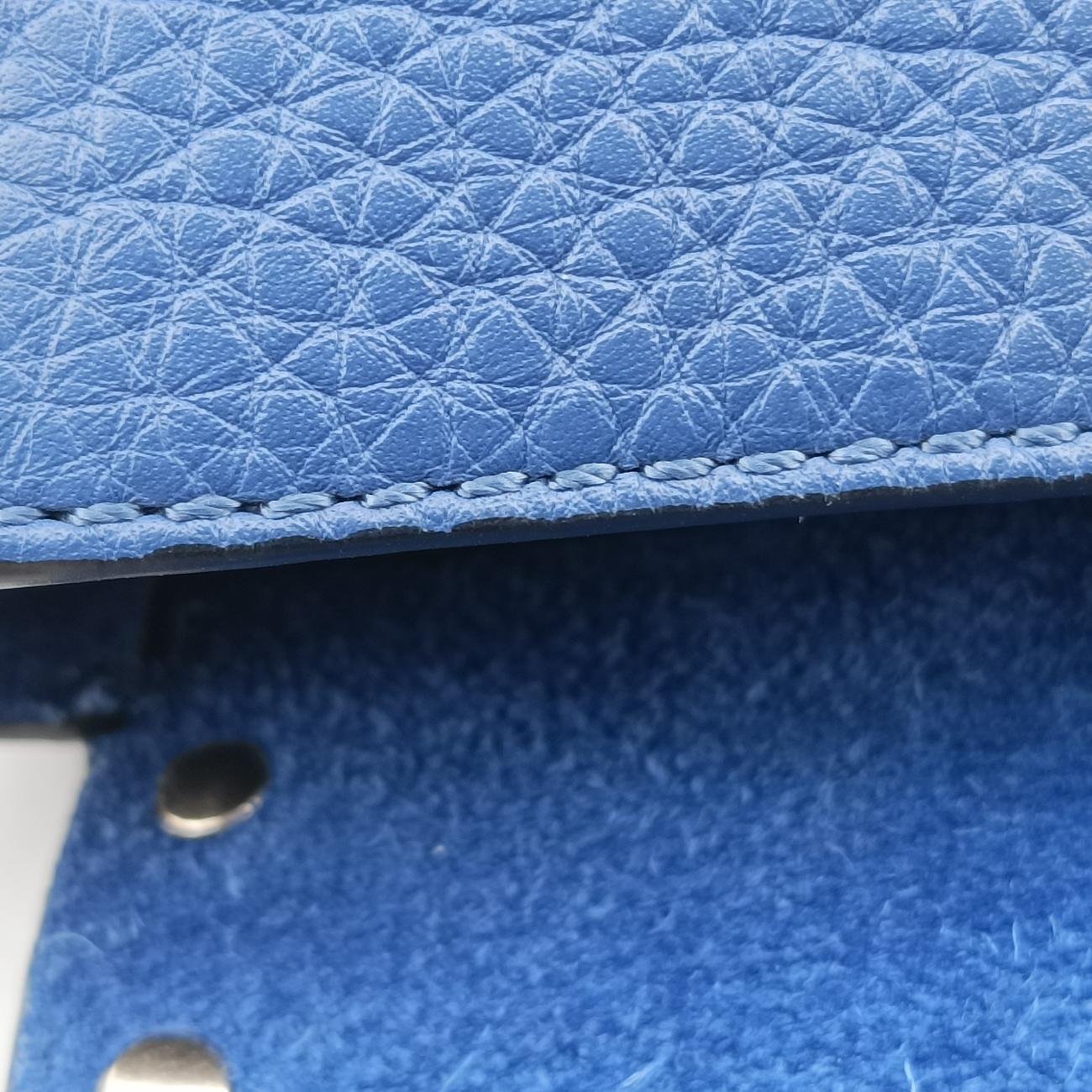 Rockstud Blue Leather