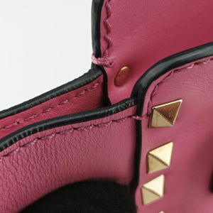 ROCKSTUD Pink Leather Lot number unknown
