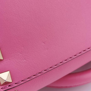ROCKSTUD Pink Leather Lot number unknown
