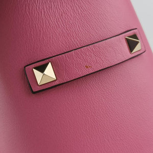 ROCKSTUD Pink Leather Lot number unknown