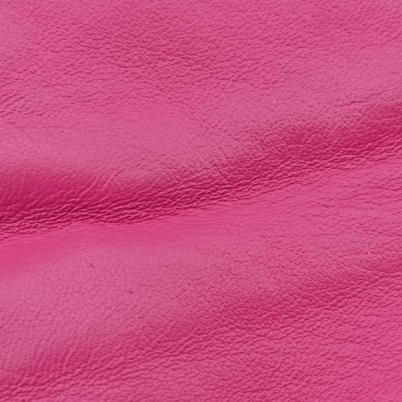 Rockstud Va Va Voom Rose Leather BUE 975 NG31