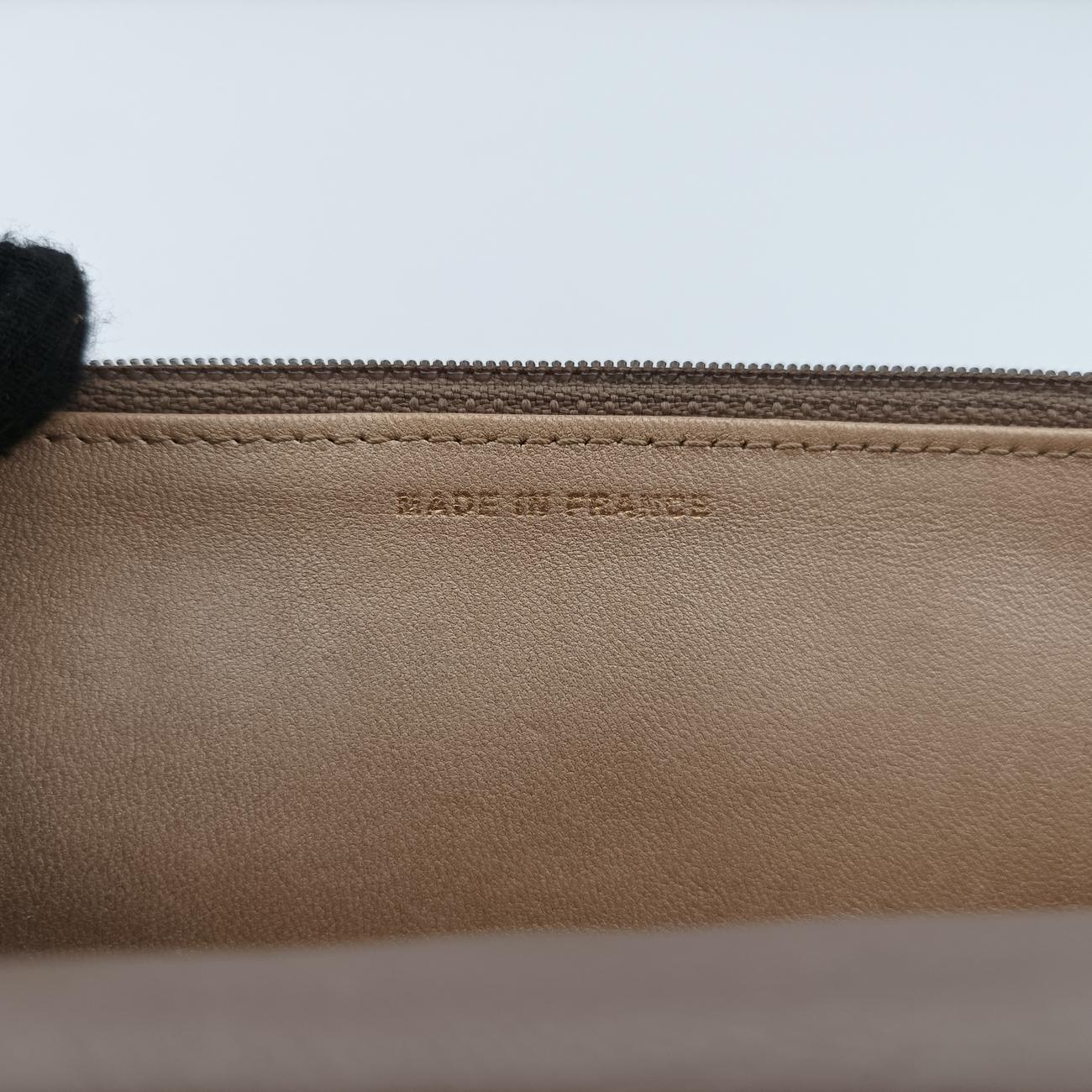 camellia Brown lambskin 17360816