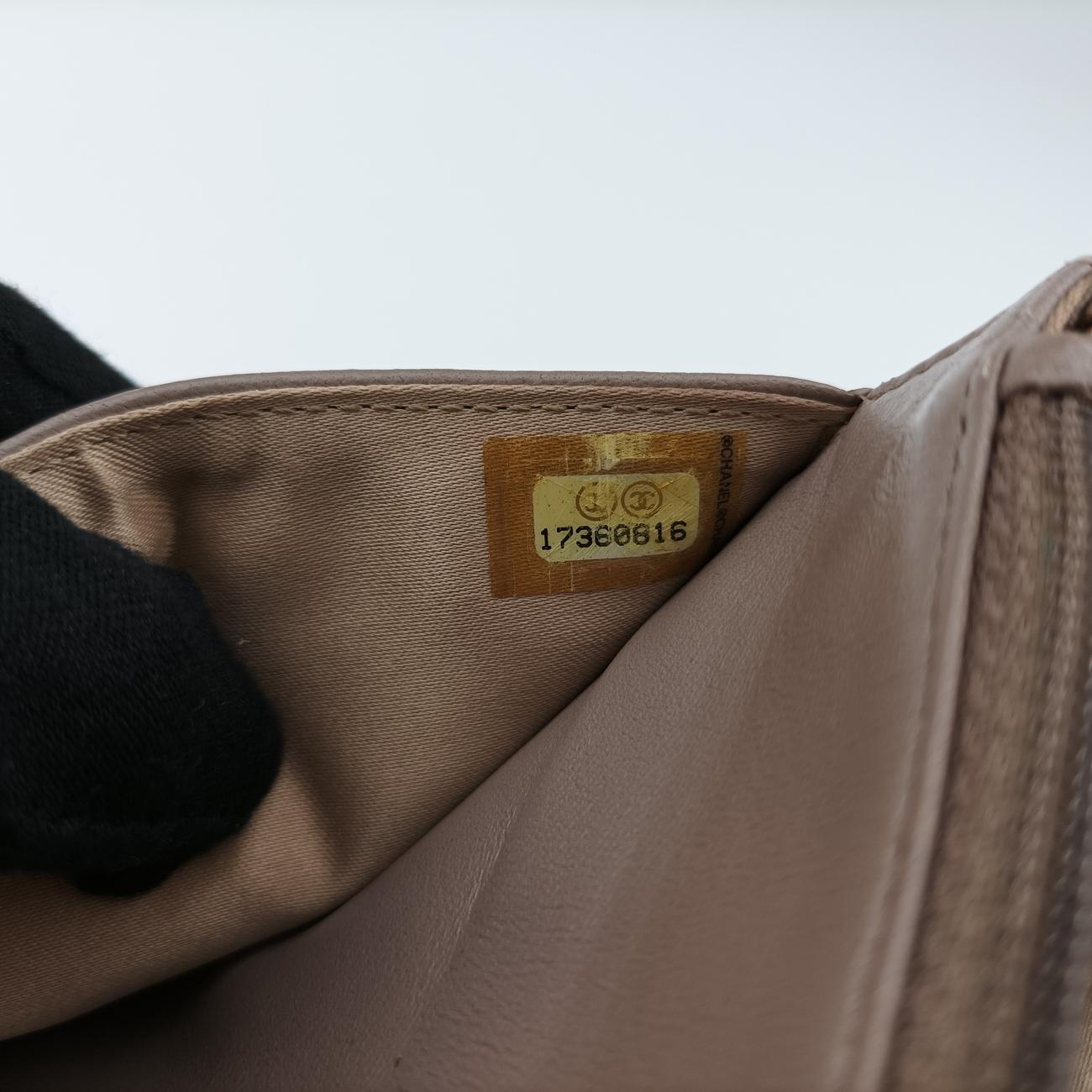 camellia Brown lambskin 17360816