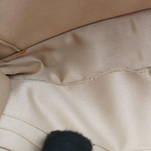 camellia Brown lambskin 17360816