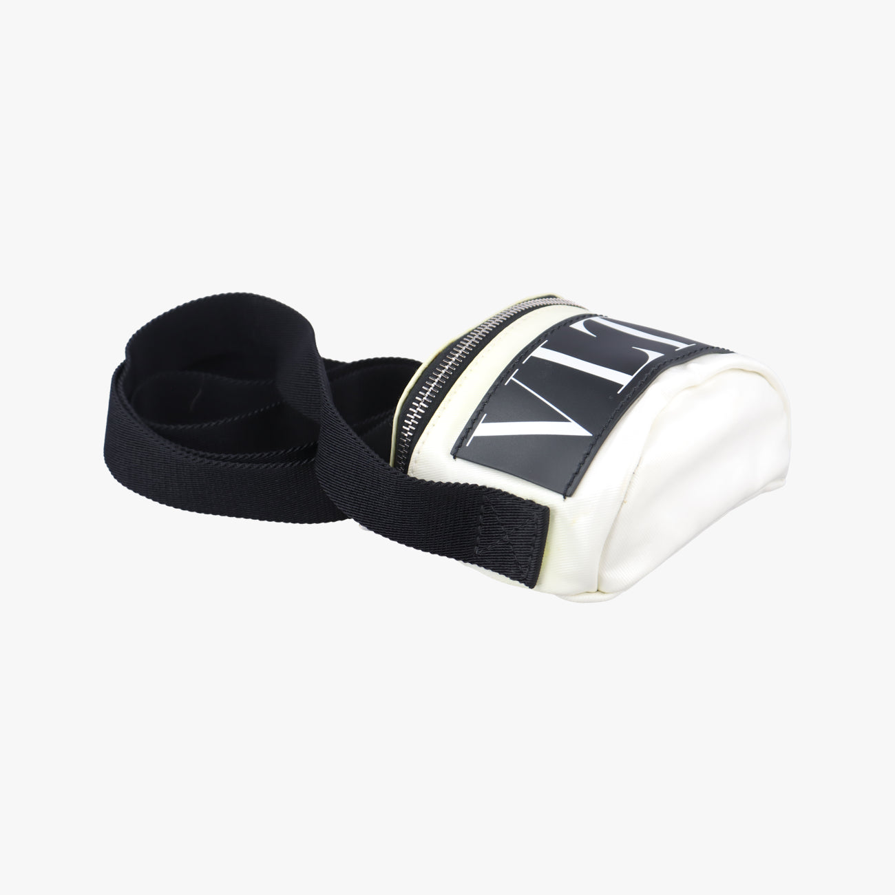 VLTN Print Black×white Patent TV-Q695YYW0