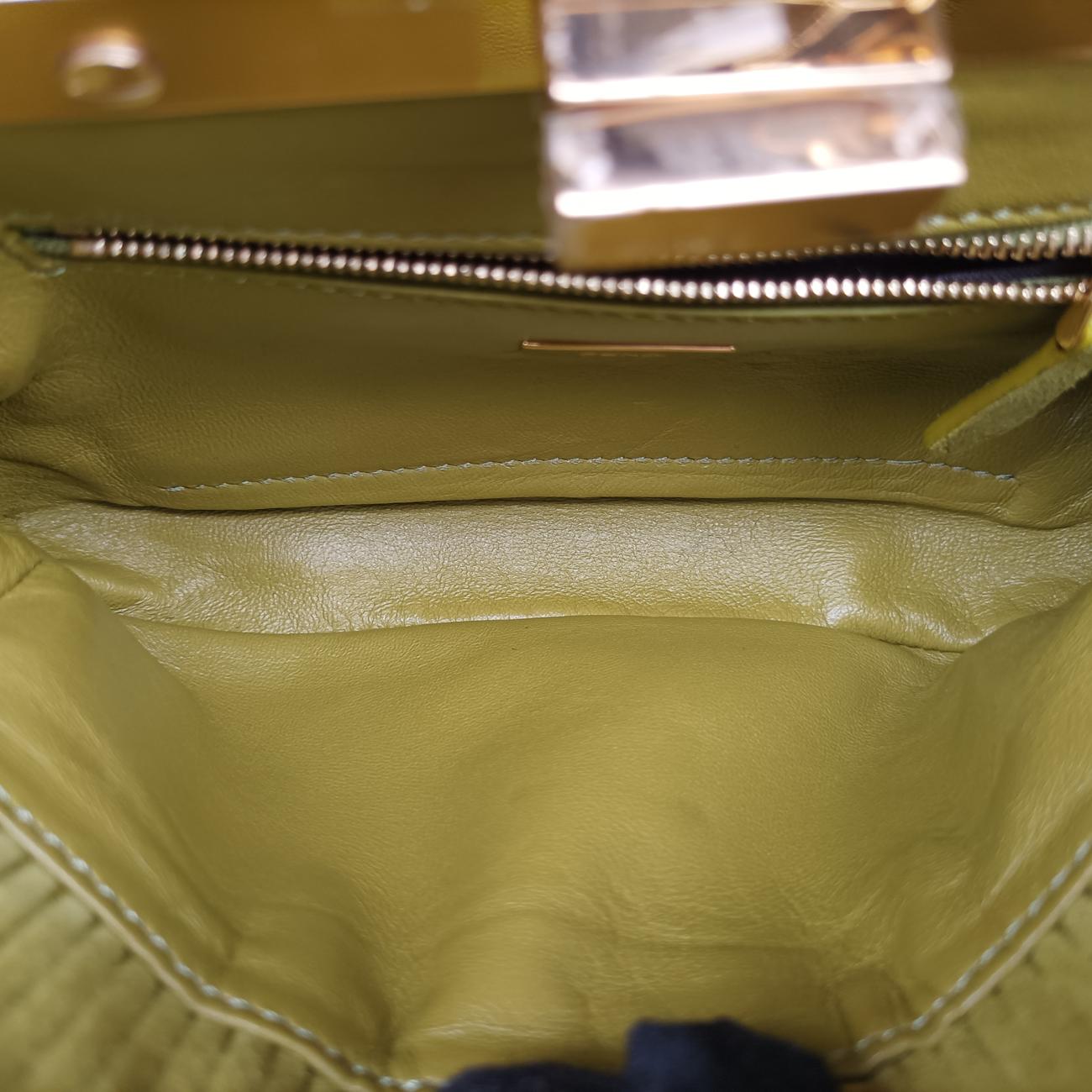 Peekaboo Green Suede 8BP118-AB5Y-208-3262
