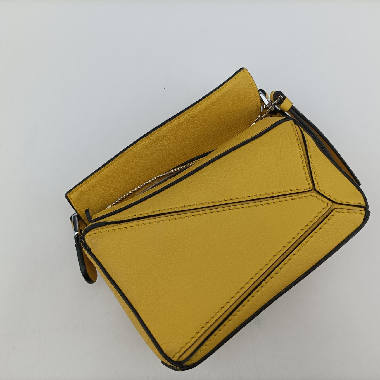 Puzzle mini Yellow Leather 01 21 07