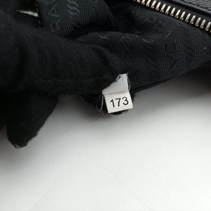 Galleria Black SAFFIANO Leather 7/A 173