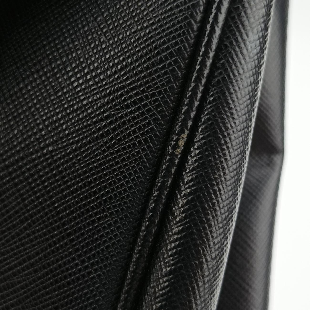 Galleria Black SAFFIANO Leather 7/A 173
