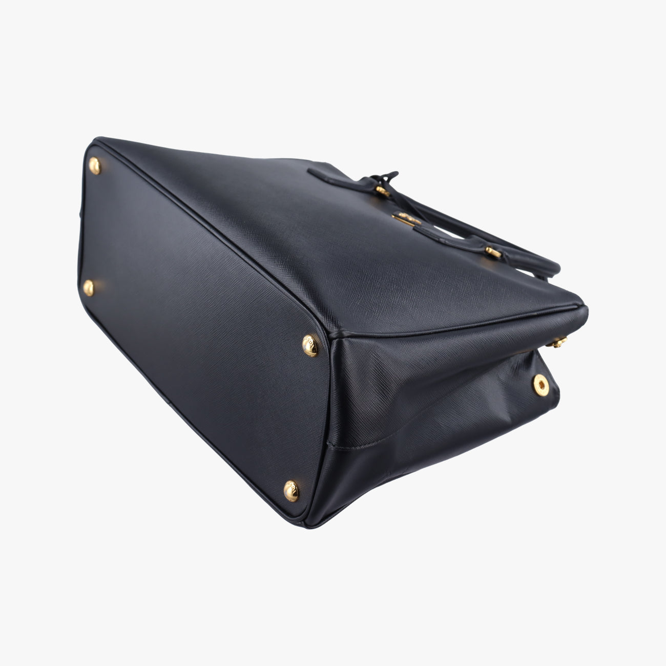 Galleria Black SAFFIANO Leather 7/A 173