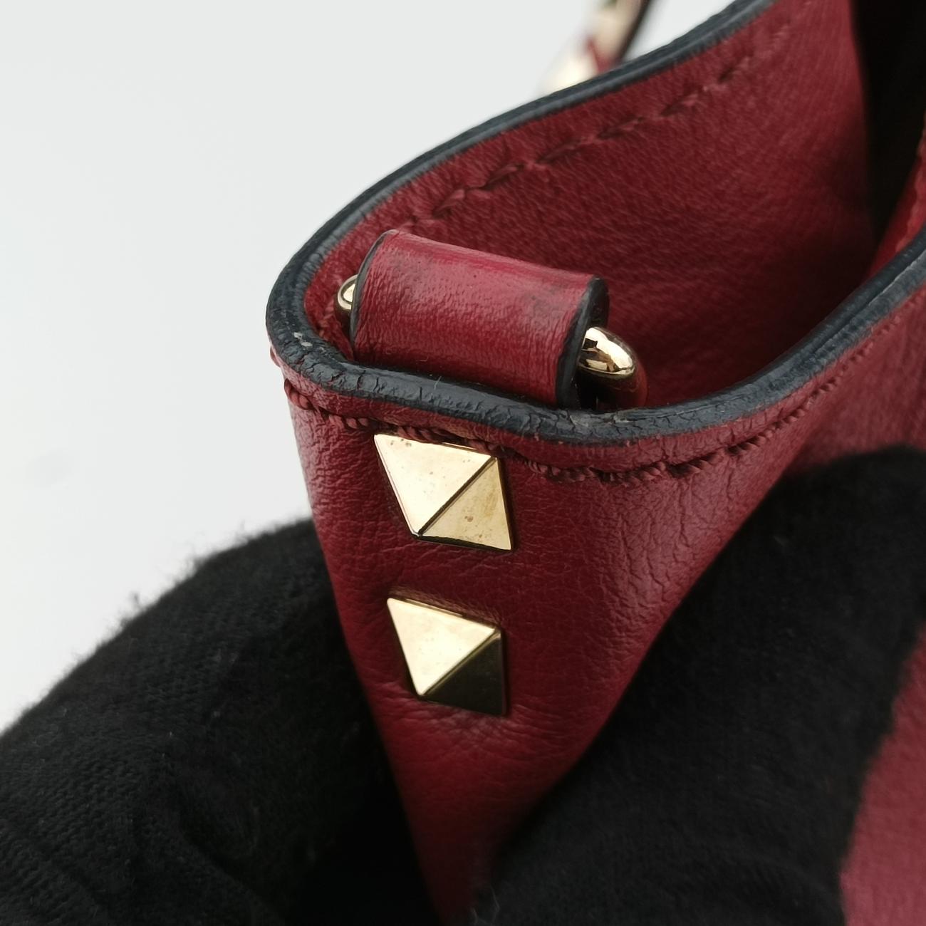 Rockstud Red Leather BL-I037BOL2