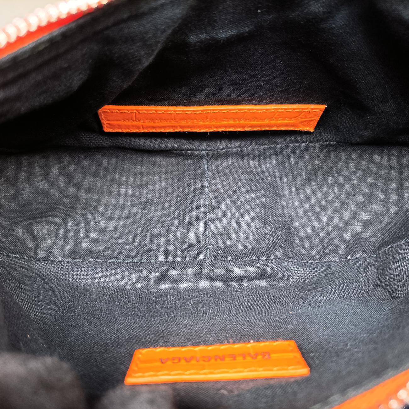 Le Cagole Orange lambskin 671309.7512.Q.535269