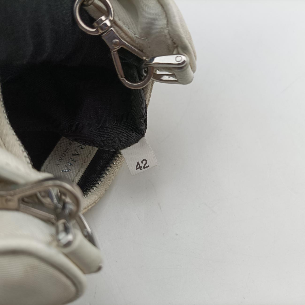 Re-Edition Nylon Mini white nylon 42