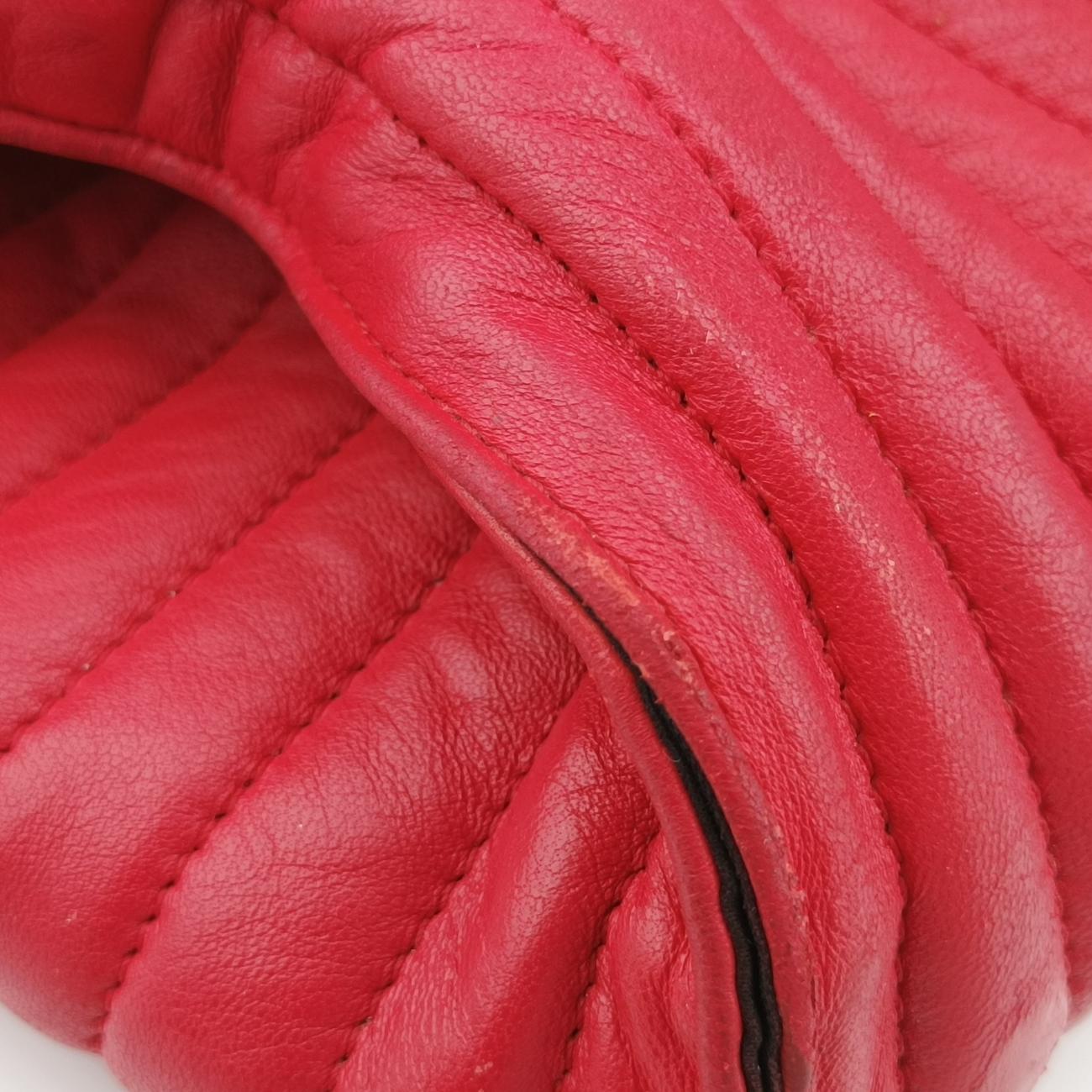 Quilted Papier A4 Tote Red Leather 236701.6502 515859