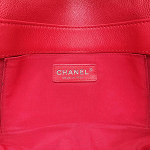 BOY CHANEL Red lambskin 18786518