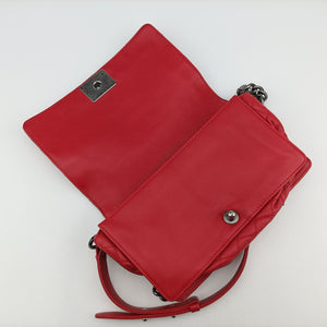 BOY CHANEL Red lambskin 18786518