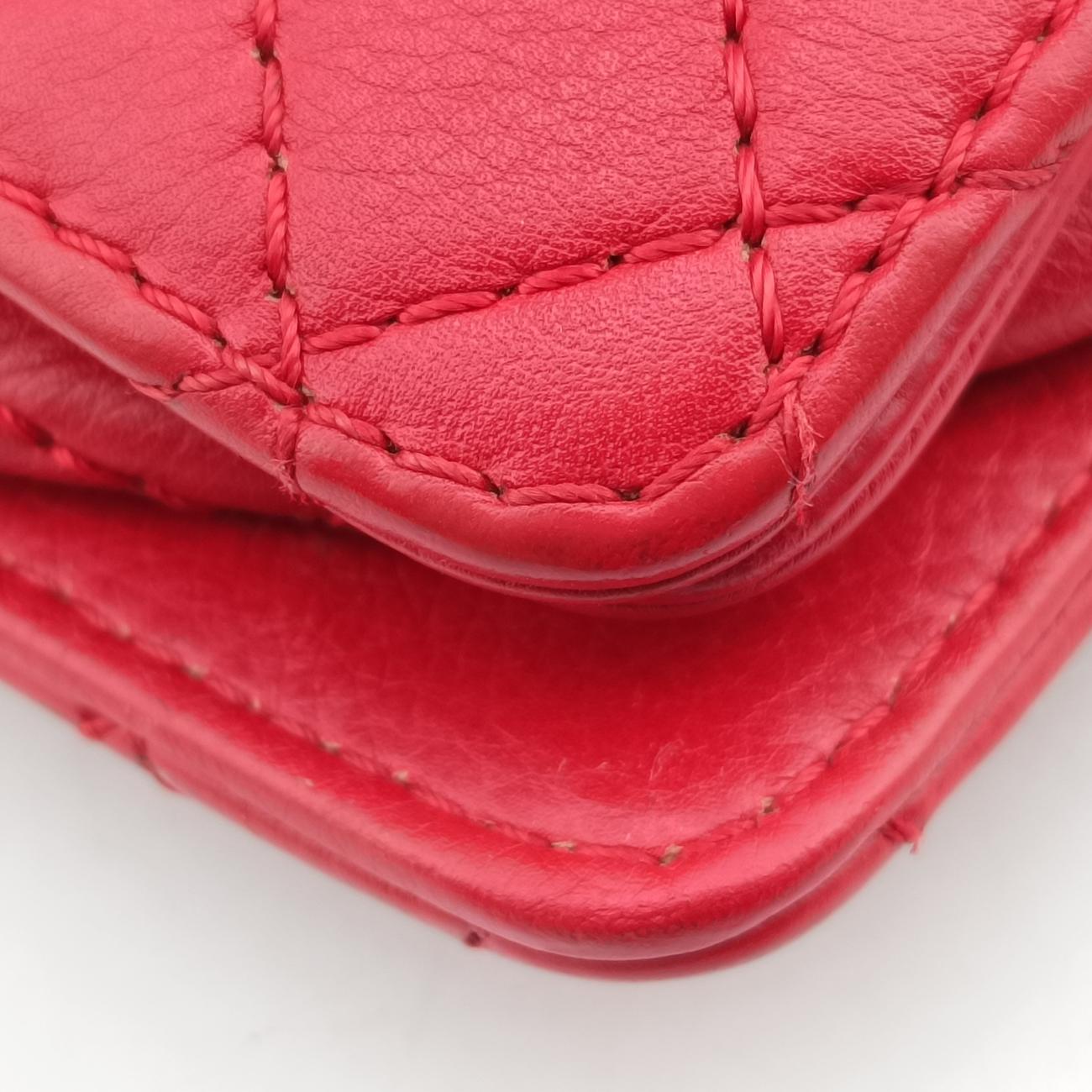 BOY CHANEL Red lambskin 18786518