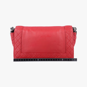 BOY CHANEL Red lambskin 18786518