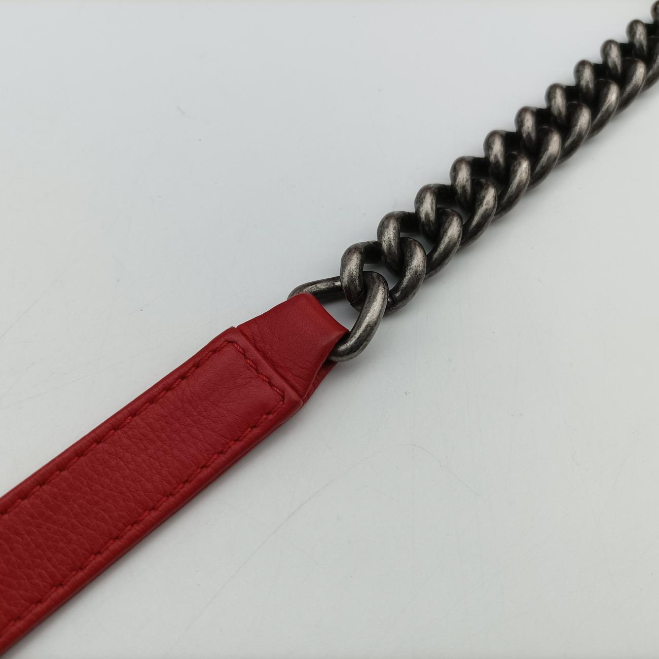 BOY CHANEL Red lambskin 18786518