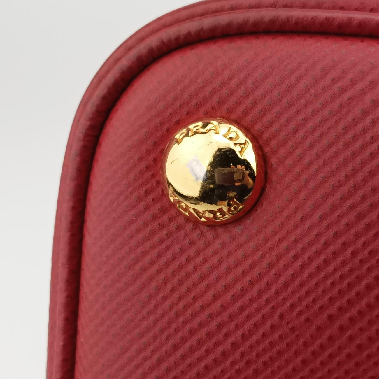 Double Cuir Red SAFFIANO Leather