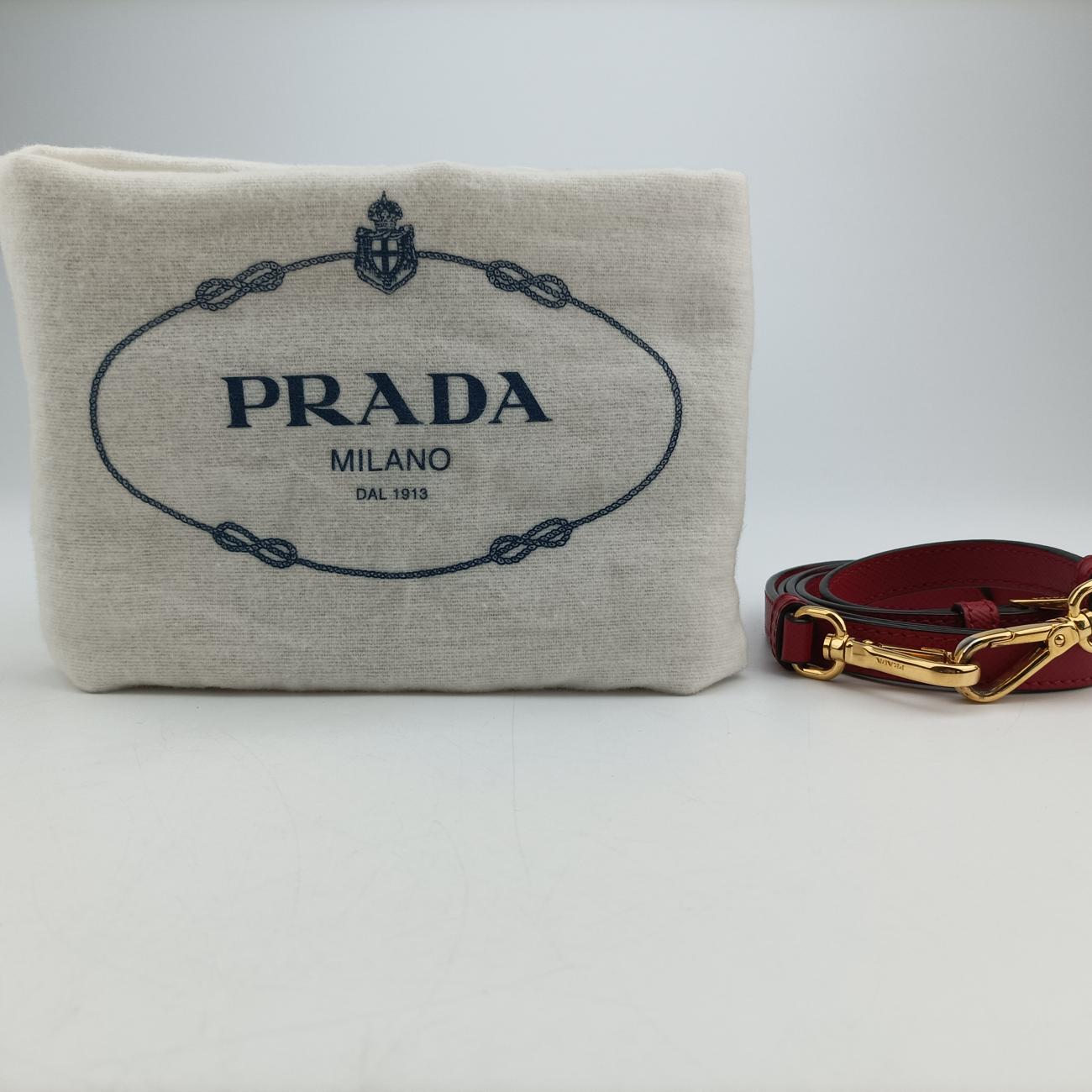 Double Cuir Red SAFFIANO Leather