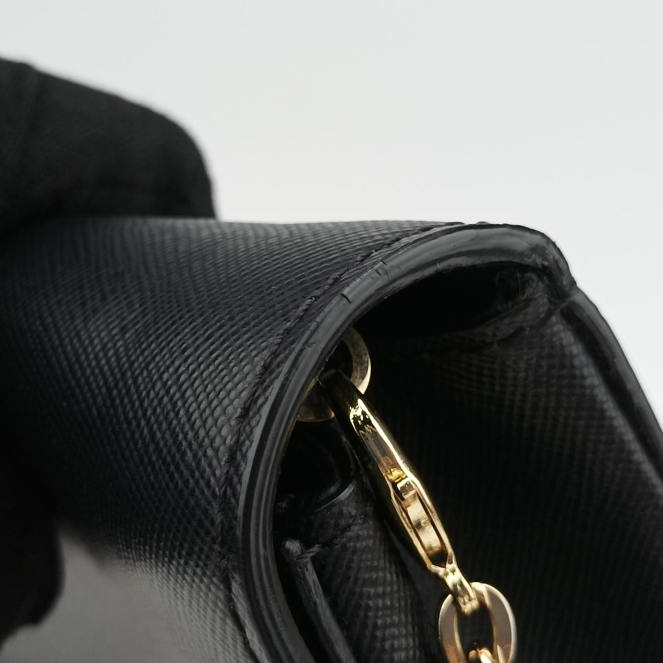 Medusa Black Leather CLG 524 006 921 651