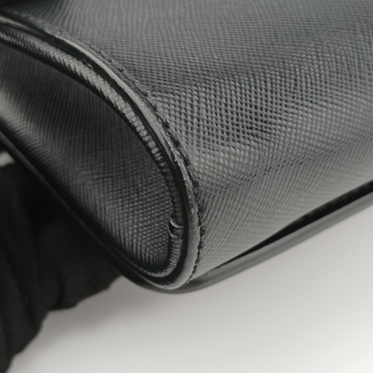 Medusa Black Leather CLG 524 006 921 651