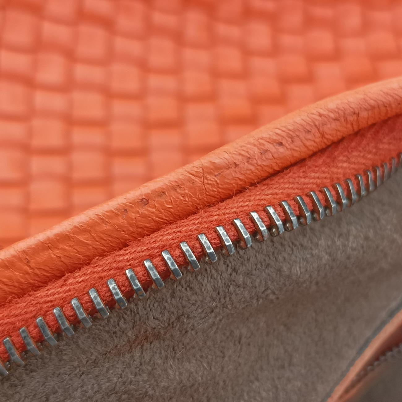 Intrecciato Orange lambskin 232500 V0016 7561 EPEV 2011 565 A