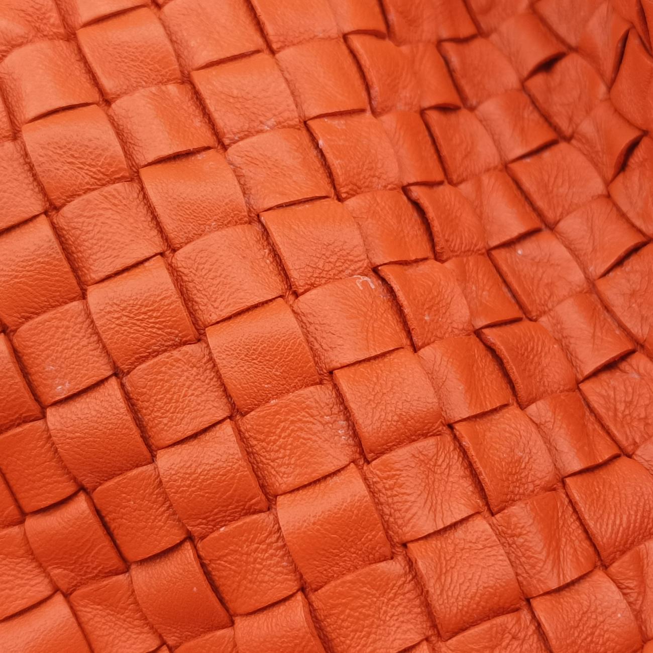 Intrecciato Orange lambskin 232500 V0016 7561 EPEV 2011 565 A