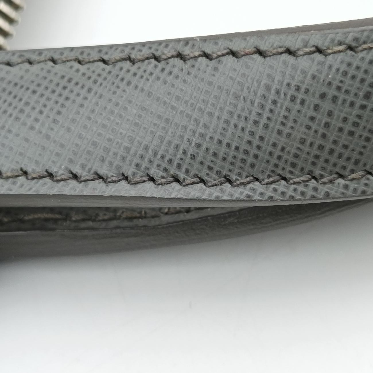 Triangle Logo Plate Grey Saffiano Leather 49